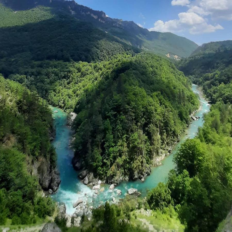 Hotel Ravnjak Dobrilovina Екстериор снимка