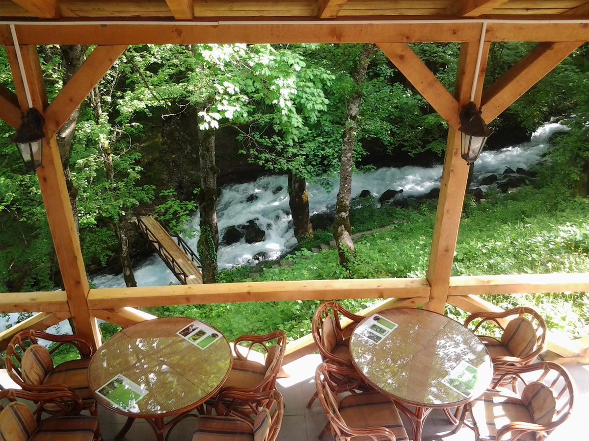Hotel Ravnjak Dobrilovina Екстериор снимка