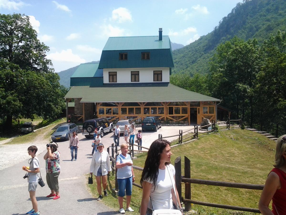 Hotel Ravnjak Dobrilovina Екстериор снимка
