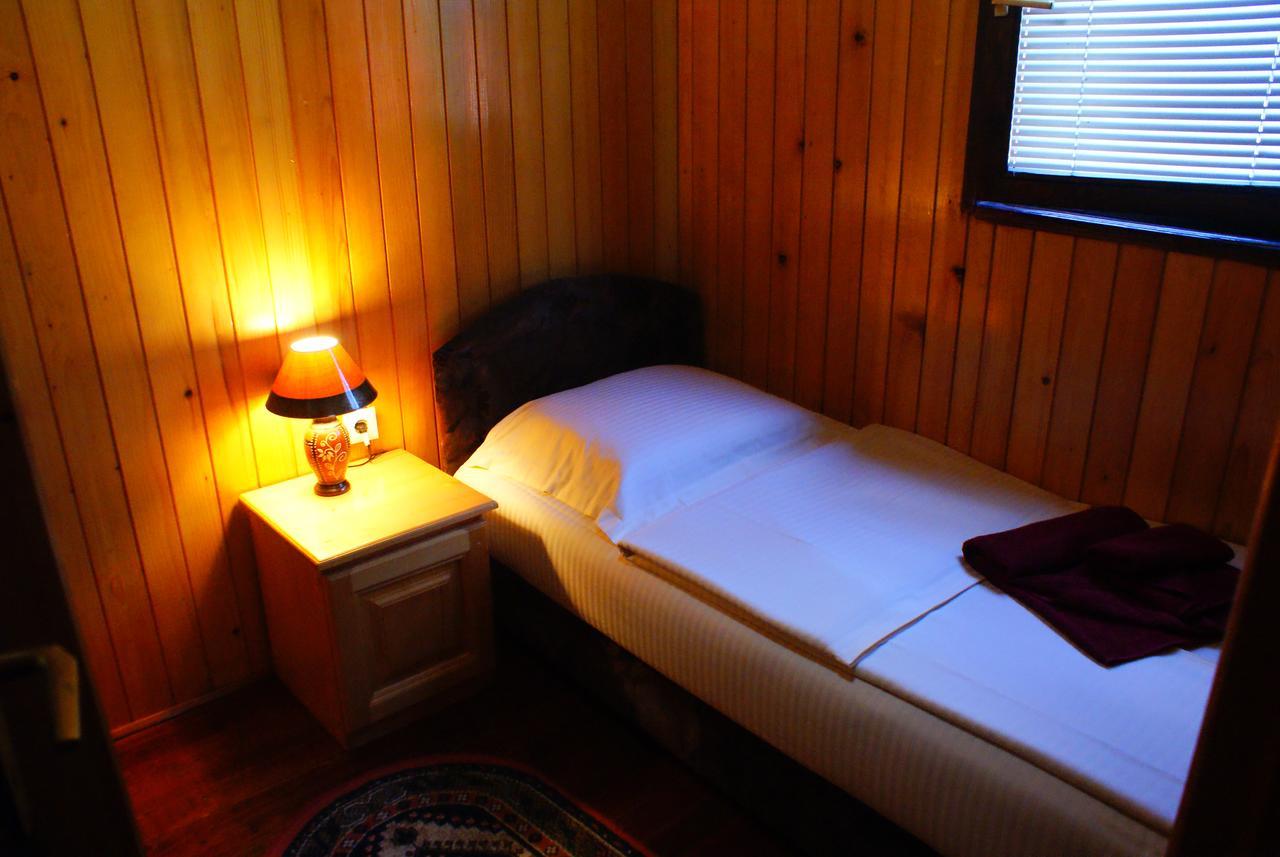 Hotel Ravnjak Dobrilovina Стая снимка