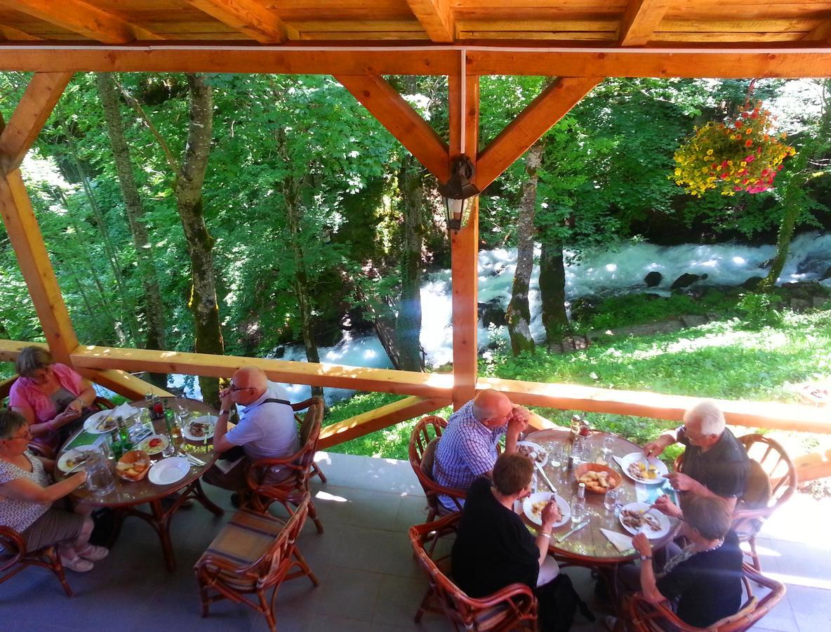 Hotel Ravnjak Dobrilovina Екстериор снимка